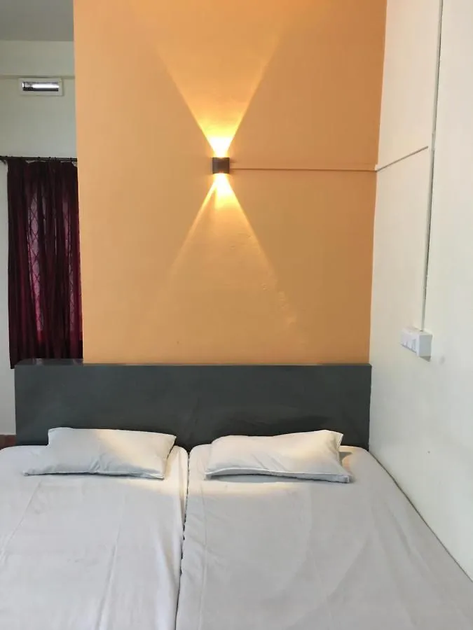 Kvm Tourist Home Palakkad