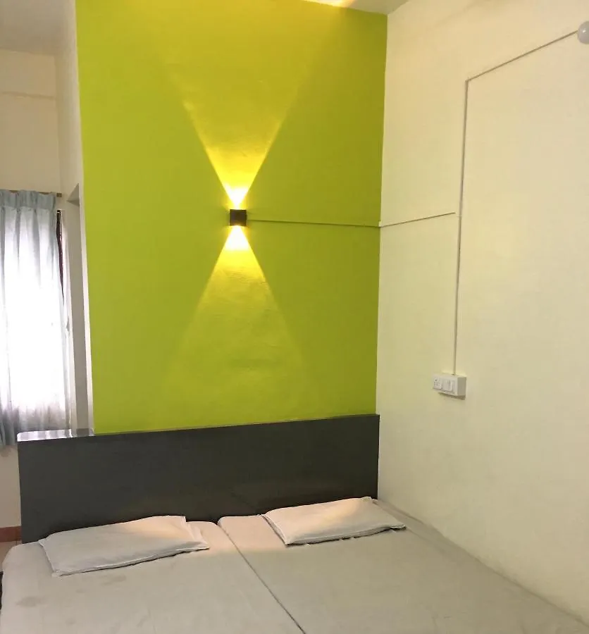 Kvm Tourist Home Palakkad 0*,